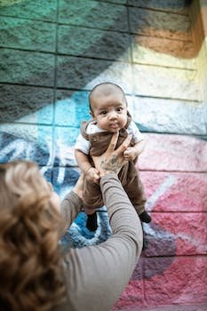 Le syndrome du bébé secoué : tout ce que vous devez savoir