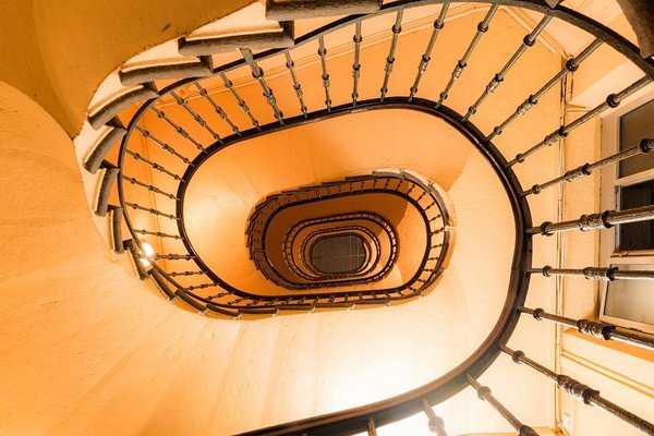 Quelles sont les questions à se poser pour le financement de votre monte-escalier ?